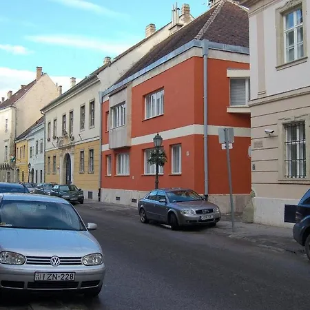 Buda Castle Appartamento