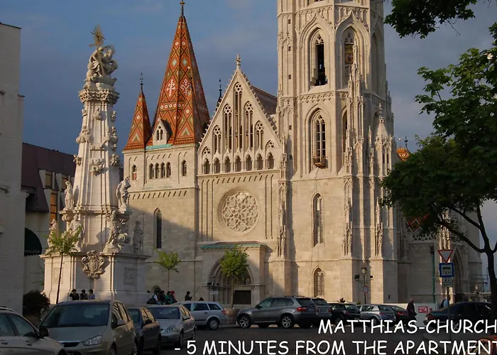 Buda Castle بودابست